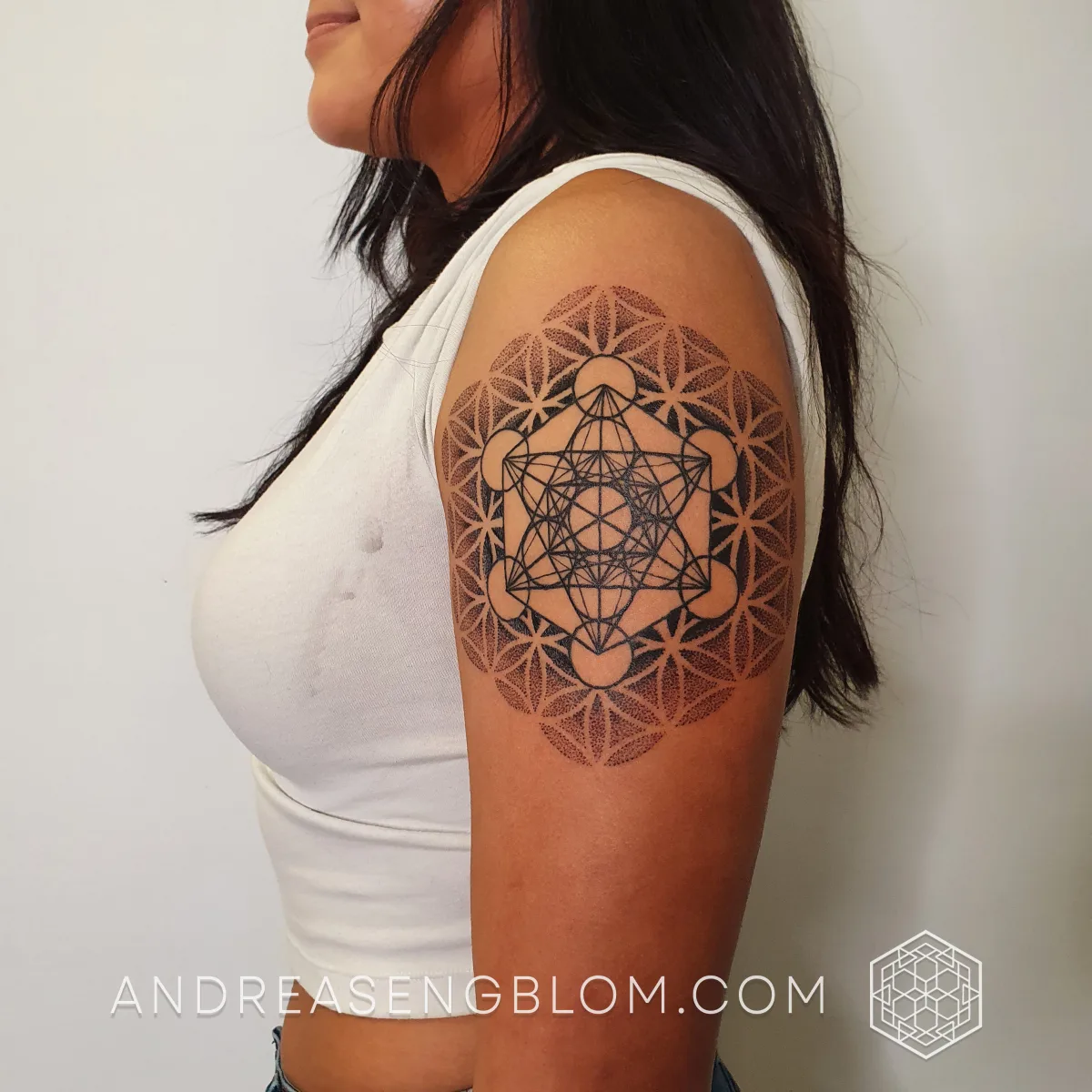 Flower of Life & Metatrons Kub - Överarm