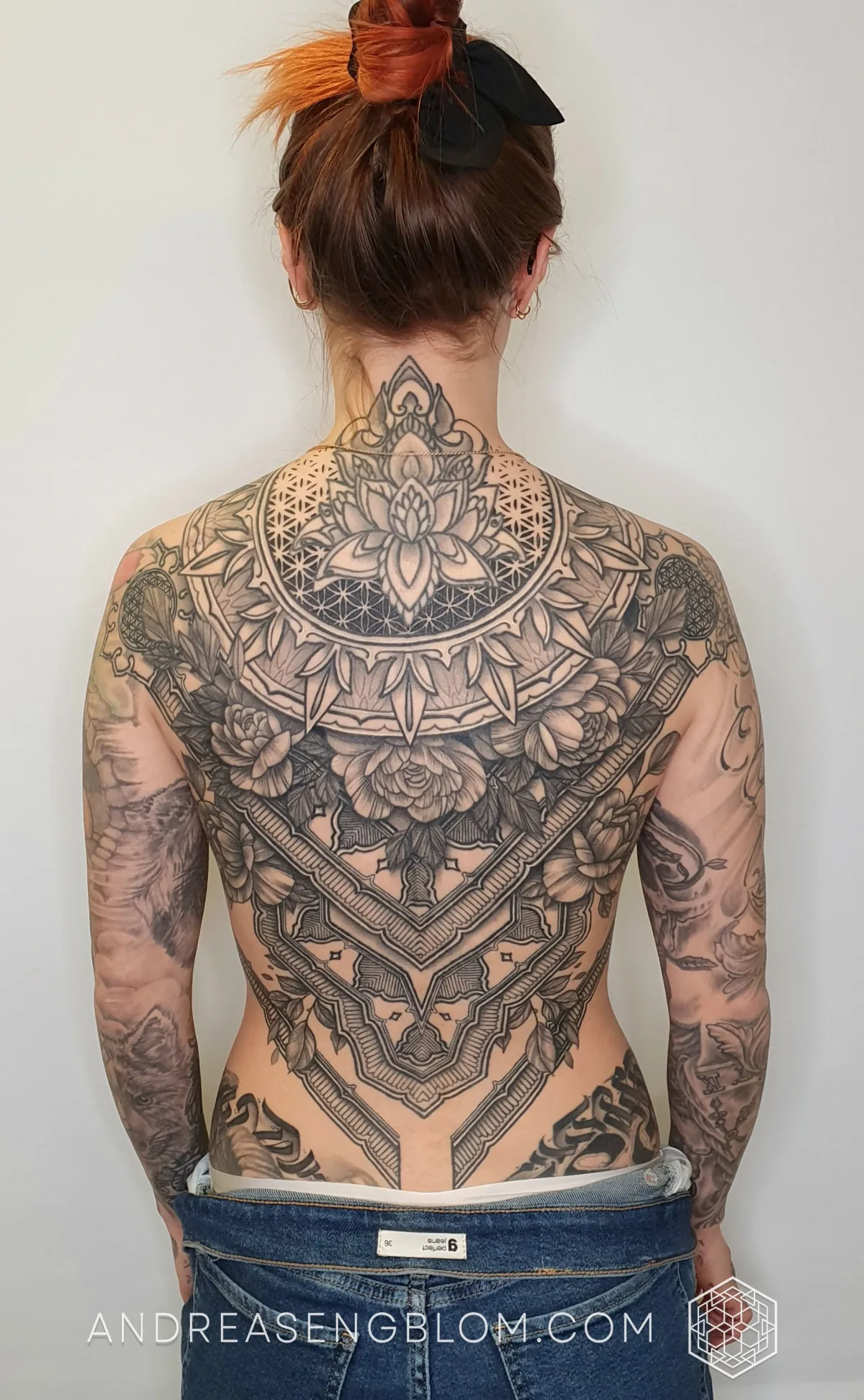 Ornamental Hel Rygg - Mandala & Rosor - bild 5
